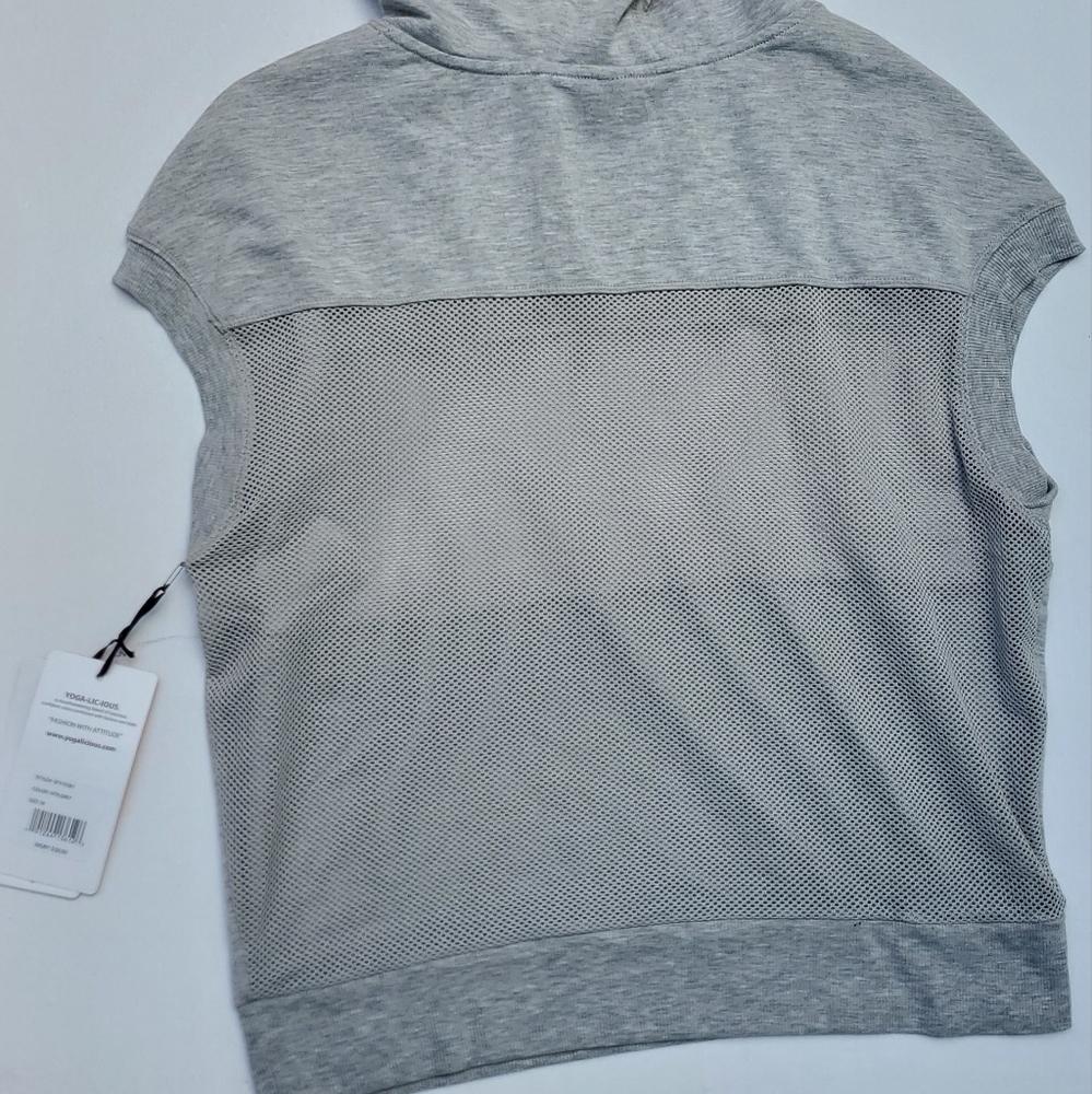 Yogalicious Gray Hooded Pullover Mesh Sleeveless Top - Picture 6 of 9